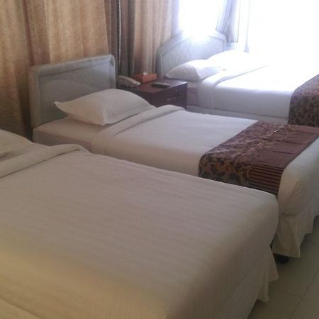 Star Max Hotel Γιανγκόν Εξωτερικό φωτογραφία