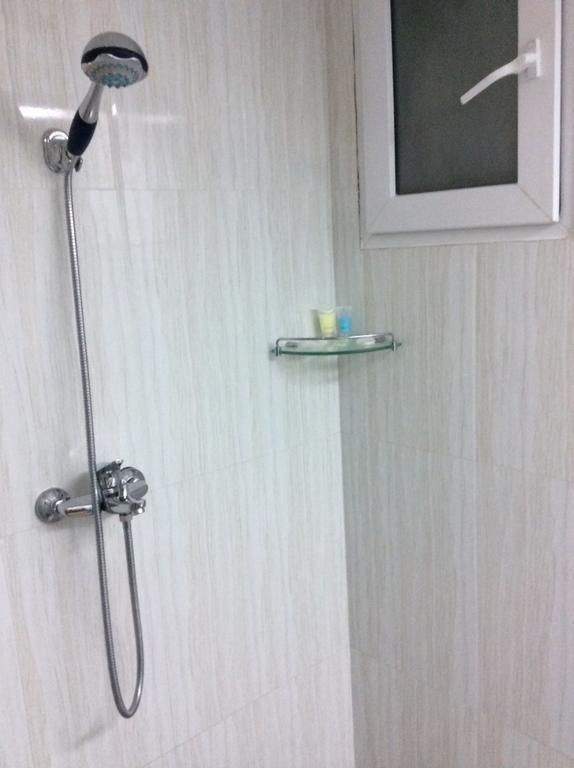 Star Max Hotel Γιανγκόν Δωμάτιο φωτογραφία