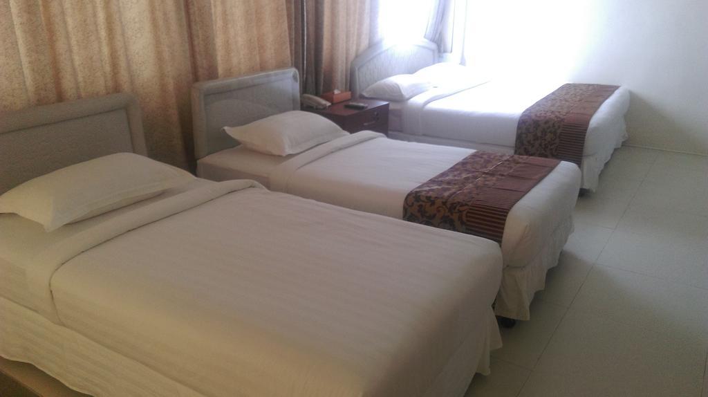 Star Max Hotel Γιανγκόν Εξωτερικό φωτογραφία